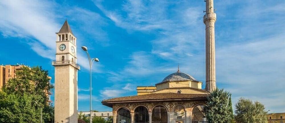 City 5 Hotel Tirana Exterior foto
