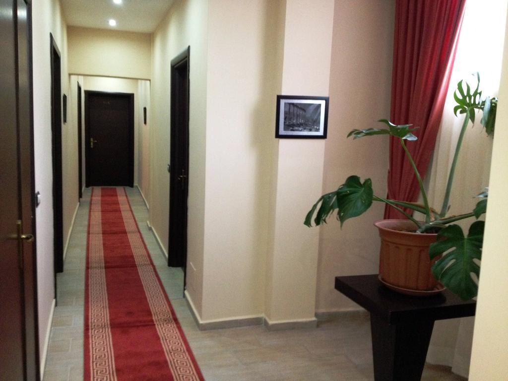 City 5 Hotel Tirana Exterior foto